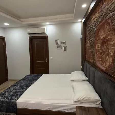 Han Suite Hotel מלון