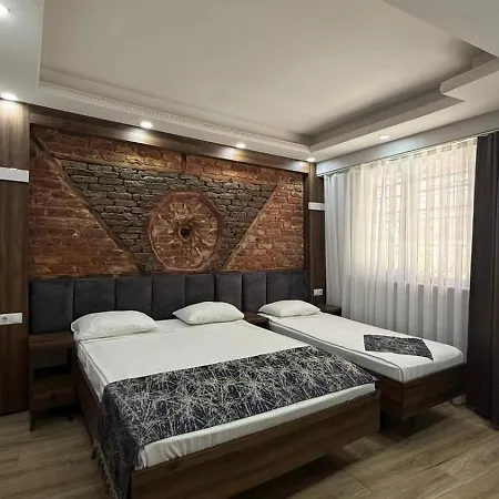 מלון Han Suite Hotel 3*