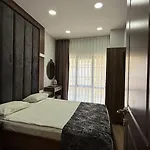 Отель Han Suite Hotel