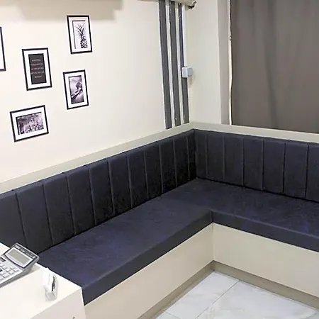Han Suite Hotel 3*
