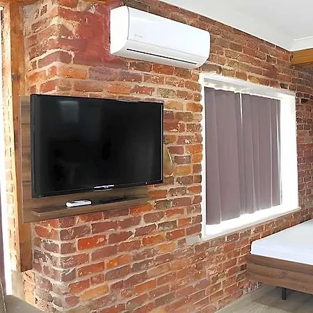 Han Suite Hotel 3*