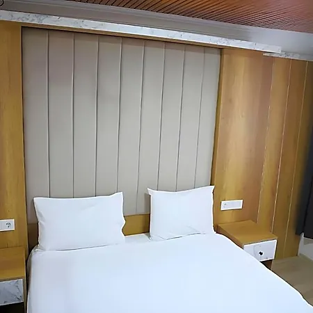 Han Suite Hotel 3*
