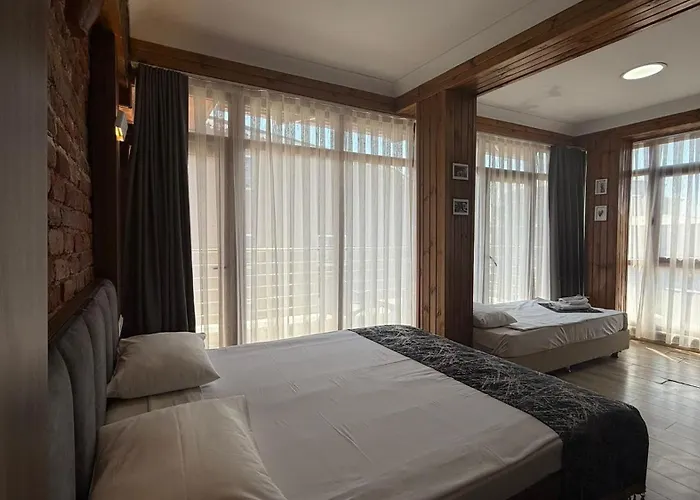 Han Suite Hotel Szálloda