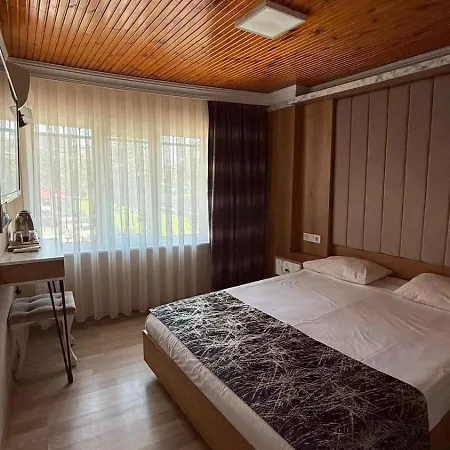 Han Suite Hotel 3*